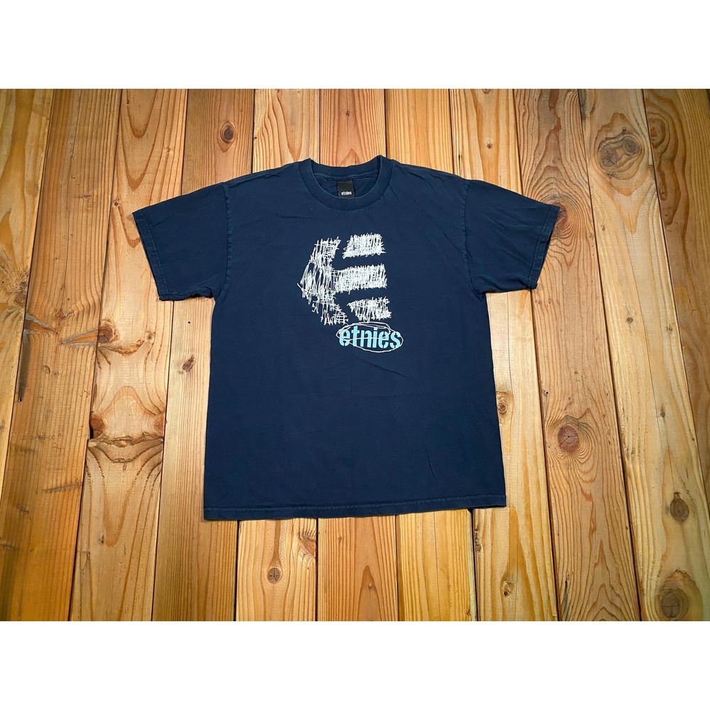 Vintage Y2K Etnies Skateboards Big Logo T-Shirt Men's Large, Surf Skate Apparel